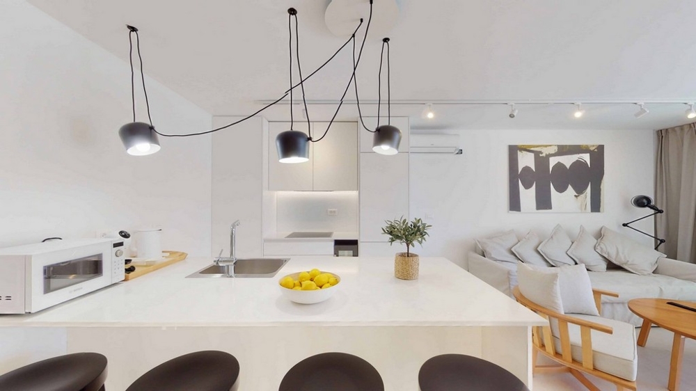 Widok od ulicy z aktualnym stanem budowy, zakończeniem w styczniu 2021 - Sprzedam mieszkanie w Chorwacji.