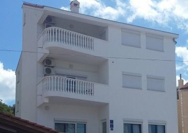 Na sprzedaż przestronny apartament w Chorwacji w tradycyjnym stylu.