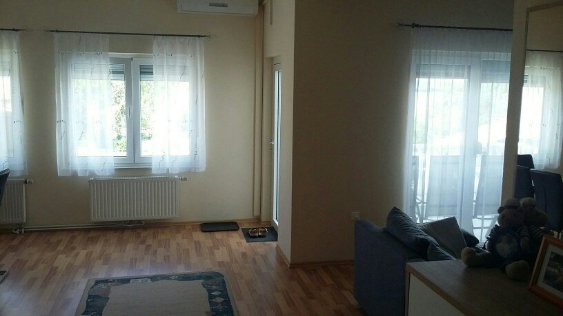 Część dzienna z wyjściem na taras nieruchomości A1855, wyspa Pasman.