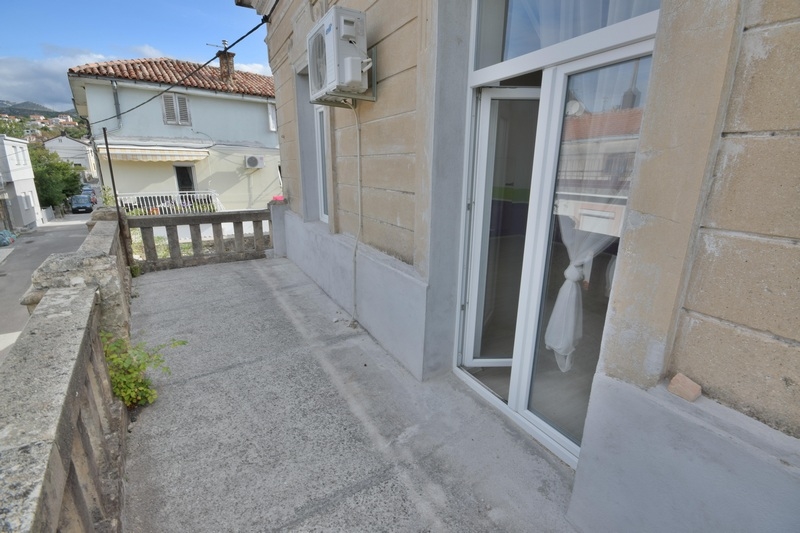 Taras mieszkania A2149 do generalnego remontu.