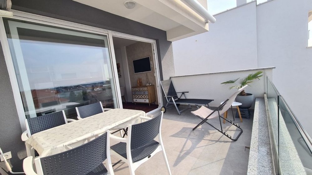 Chorwacja Nieruchomości - Wyspa Pag, Apartamenty Panorama Scouting A2636