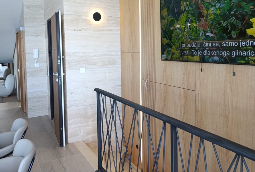 Taras i widok na wnętrze.