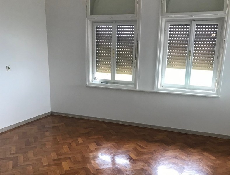 Jedna z dwóch sypialni.