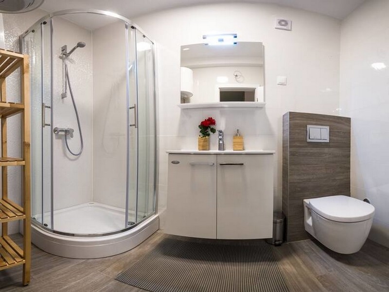 Łazienka z prysznicem - Obiekt A2814, Chorwacja.