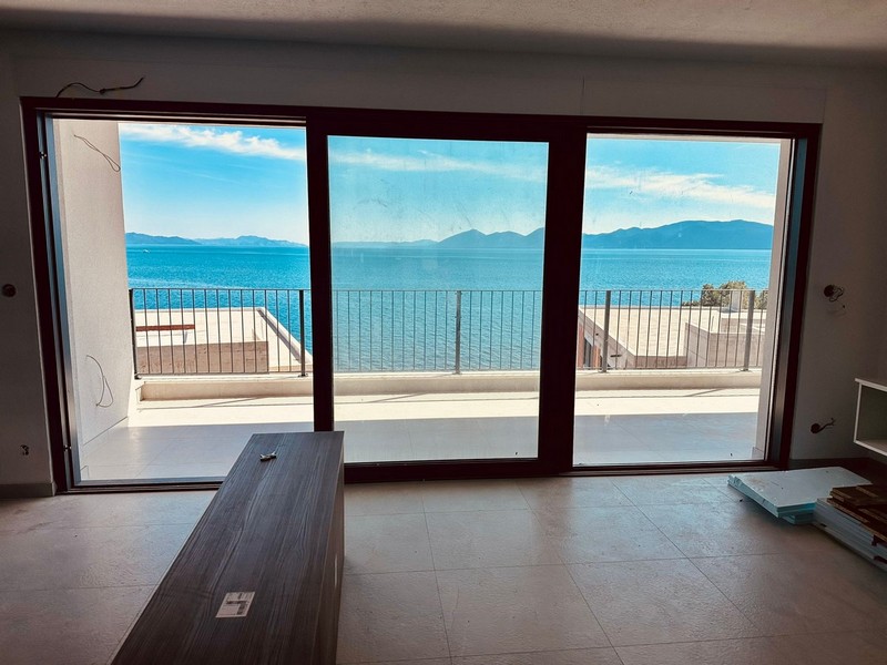 Widok na morze z części dziennej nieruchomości A3057, wyspa Hvar, Chorwacja - Panorama Scouting.