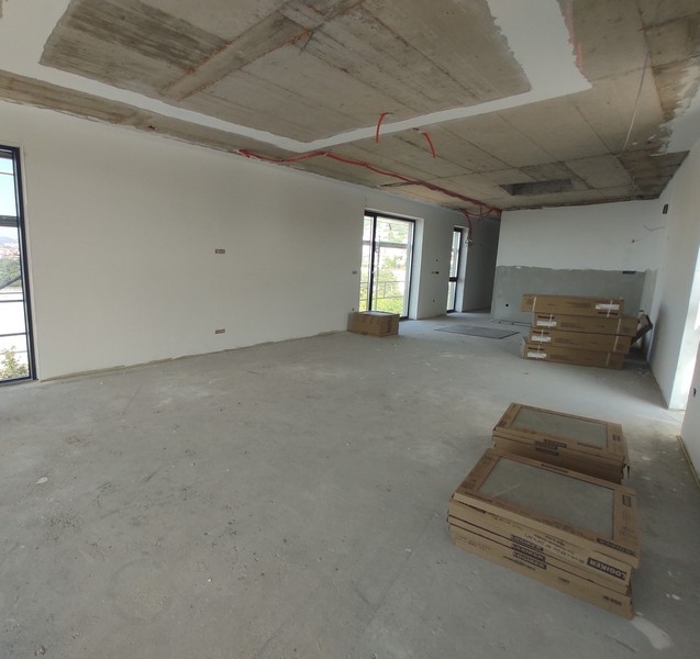 Duże i jasne pokoje zajmują powierzchnię 123 m²