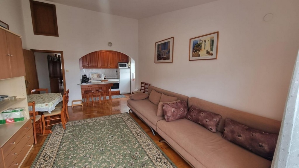 Dobrze zaprojektowany apartament z widokiem na morze w Selce