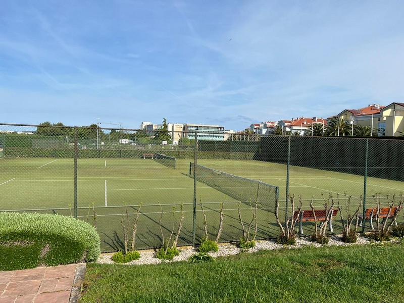 Kort tenisowy w nieruchomości A3285.