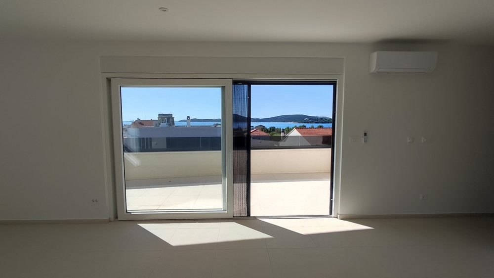 Powierzchnia mieszkalna w stanie surowym.