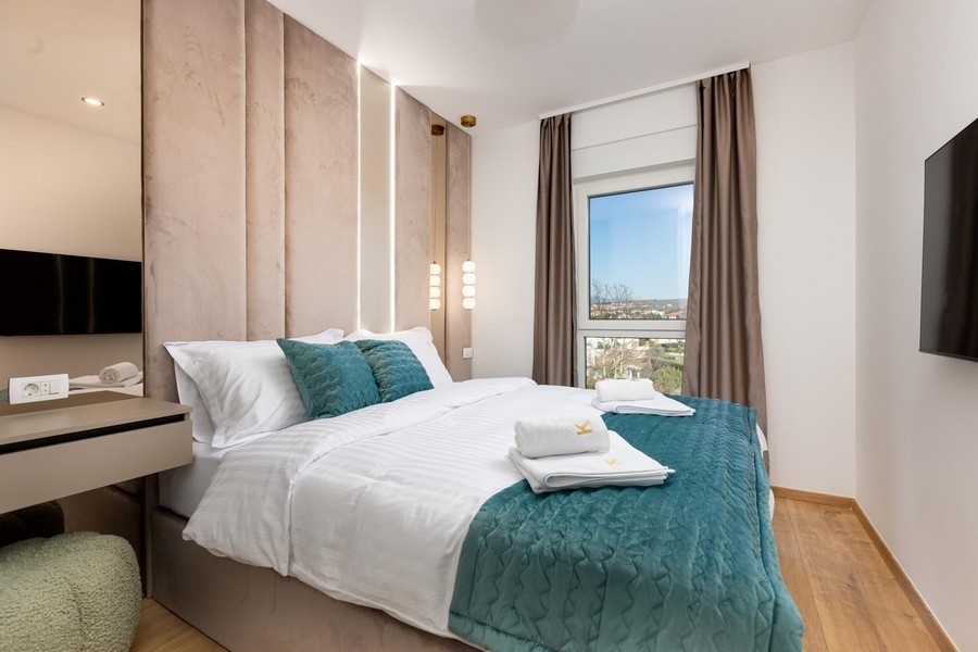 Druga sypialnia również oferuje wysoki poziom komfortu.