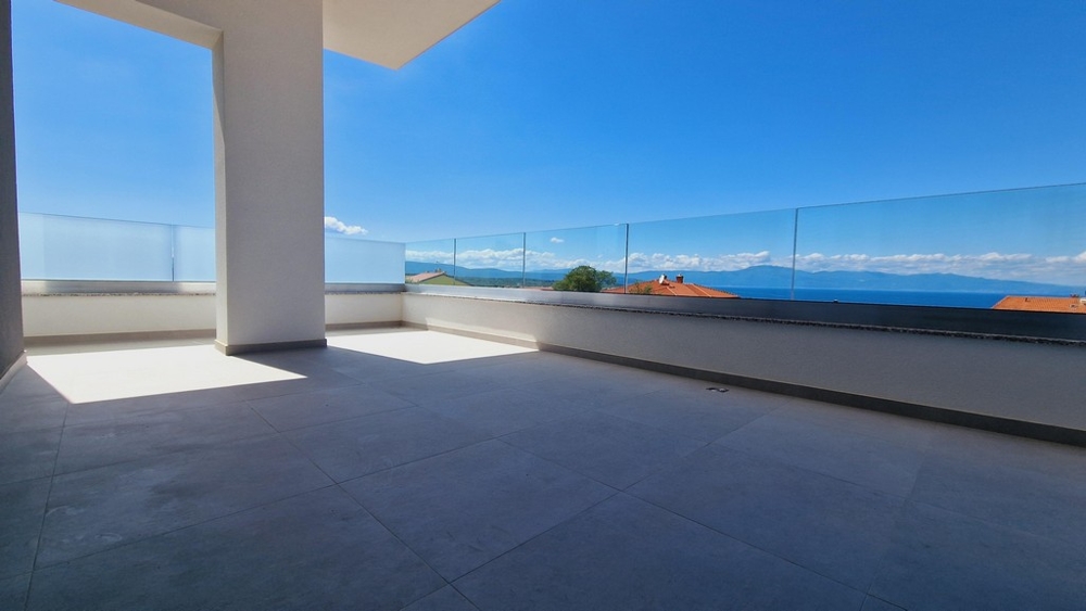 Sprzedam mieszkanie na wyspie Krk w miejscowości Malinska - Panorama Harcerska nieruchomość A3400.