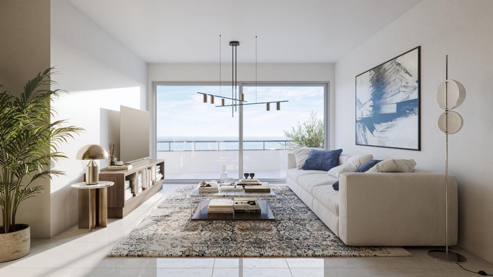 Pokój dzienny z widokiem na morze