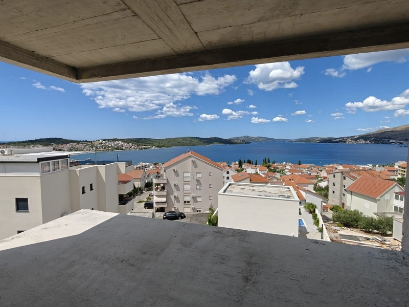 Obraz 3D nowego projektu budowlanego na Ciovo w Chorwacji.