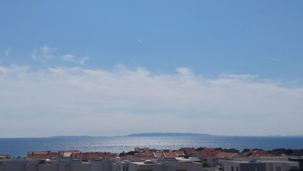 Widok na morze z nieruchomości A3645 w Novalji na wyspie Pag.