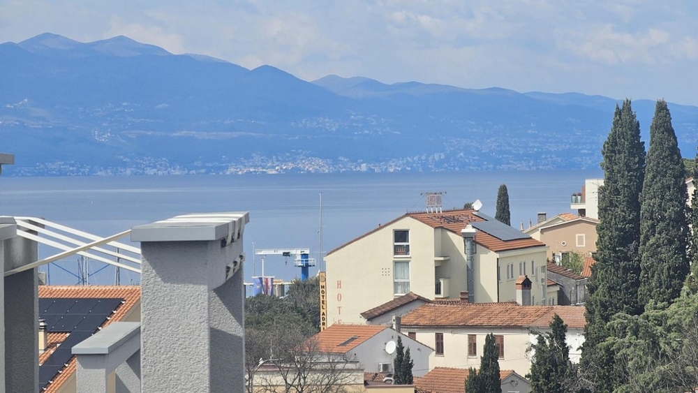 Widok na morze z nieruchomości A3675 w Chorwacji - Panorama Scouting.