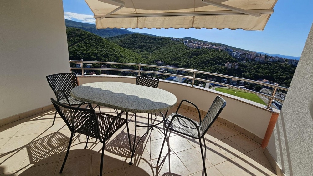 Z balkonu roztacza się także piękny widok na zieleń