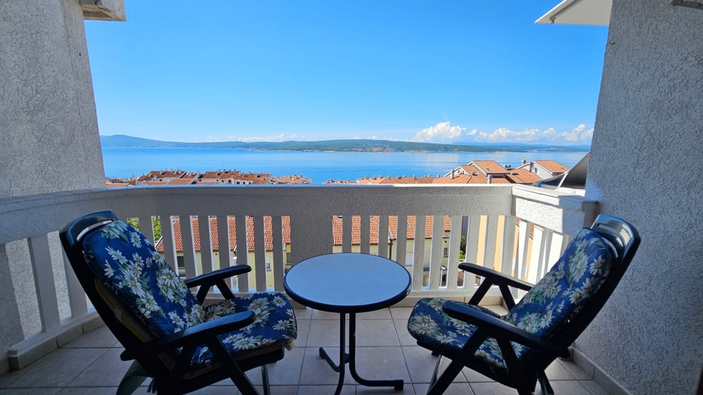 Balkon z widokiem na morze w apartamencie A3728 w Chorwacji - Panorama Harcerska.