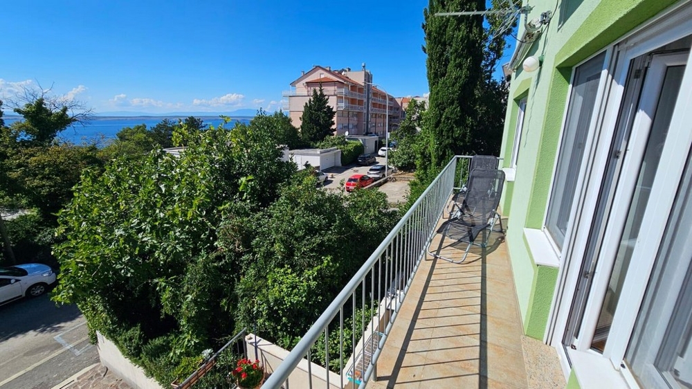 Balkon mieszkania A3740 oferowanego na sprzedaż w Crikvenicy.