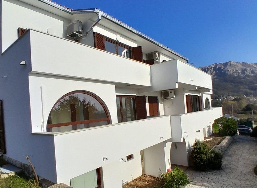 Sprzedam apartamenty w Baska na wyspie Krk w Chorwacji