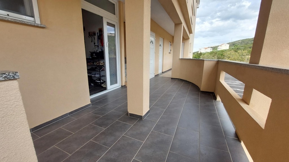 Strefa wejściowa na posesję