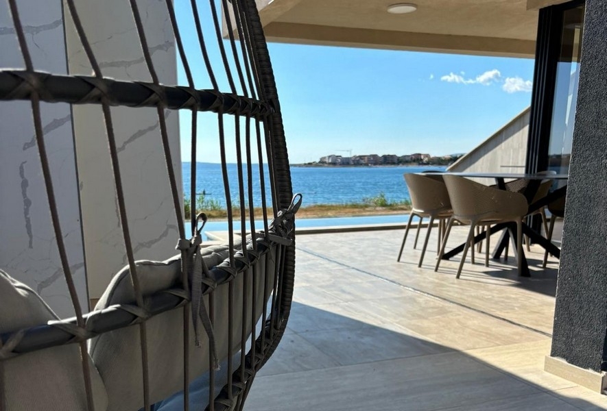 Taras z widokiem na morze