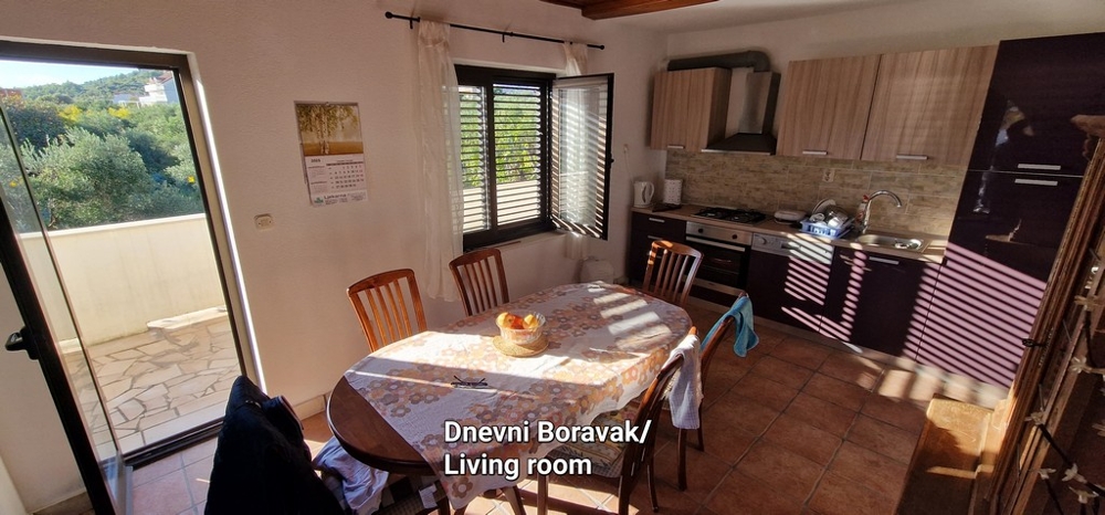 Część dzienna z kuchnią