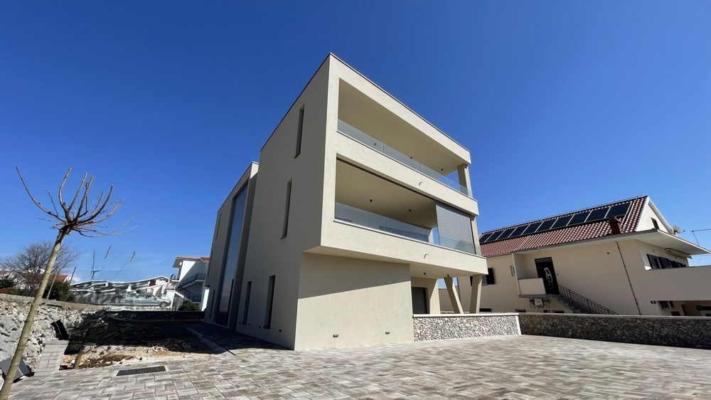 Na sprzedaż penthouse w nowym budynku - Panorama Scouting A3815.