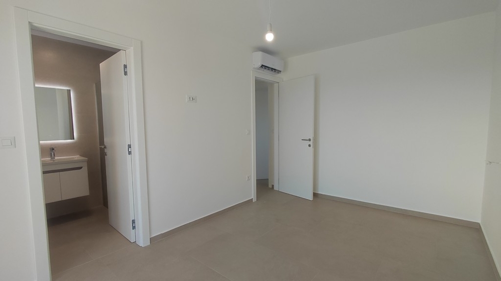 Sypialnia z łazienką