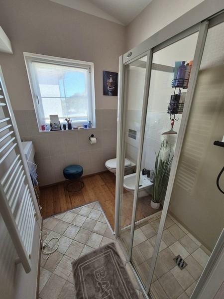 Łazienka z prysznicem