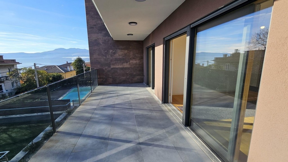 Taras nieruchomości A3829 w Rijece, Chorwacja.