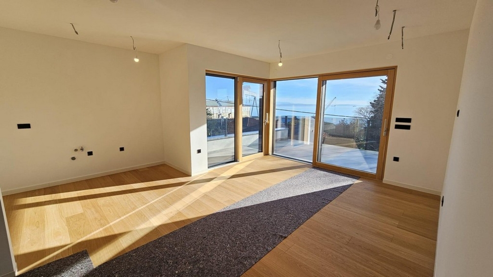 Wysokiej jakości mieszkanie z parkietem dębowym na sprzedaż w Chorwacji - Panorama Scouting.