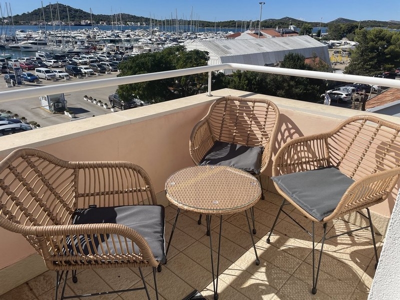 Sprzedam mieszkanie na wyspie Murter w Chorwacji.