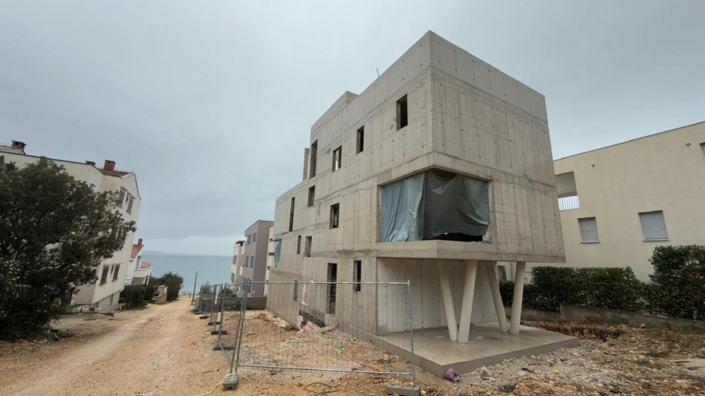 Na sprzedaż mieszkanie na parterze w nowym, nowoczesnym budynku.