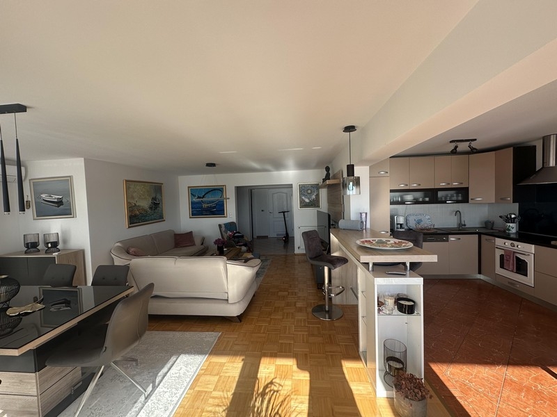 Sprzedam umeblowane mieszkanie w Crikvenicy w Chorwacji.