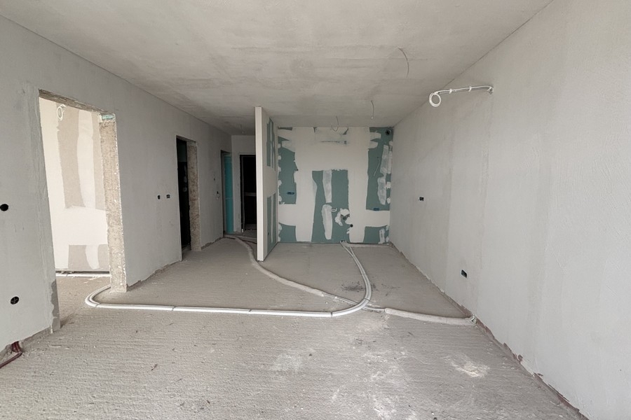 Pokój z wyjściem na taras i częściowym widokiem na morze