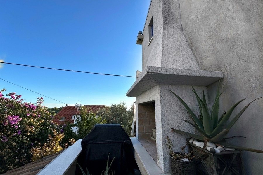 Wygląd zewnętrzny apartamentu na wyspie Hvar
