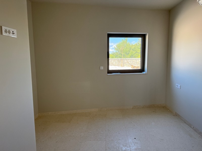 Widok na morze z apartamentu w Vodicach