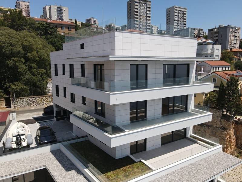Nowy budynek z luksusowymi apartamentami w Rijece