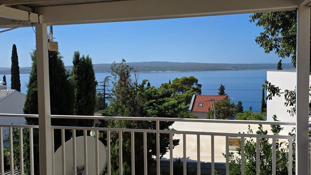 Widok na morze z balkonu