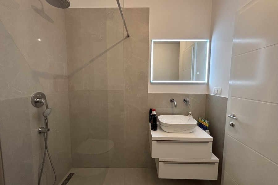 Łazienka w apartamencie na wyspie Ciovo