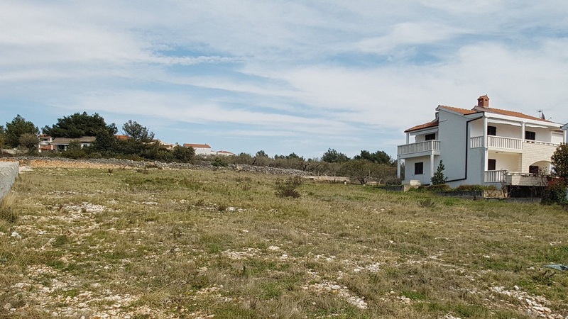 Sprzedam działkę budowlaną w Chorwacji.