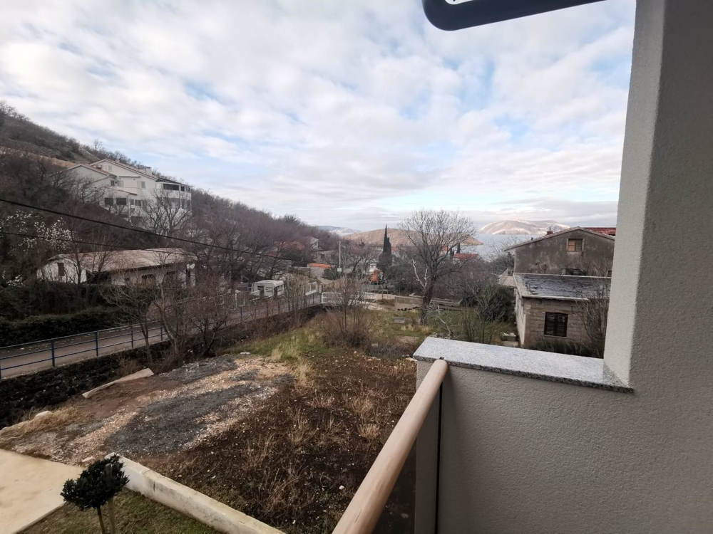 Widok na morze z balkonu nieruchomości H1733, region Senj, Zatoka Kvarner.