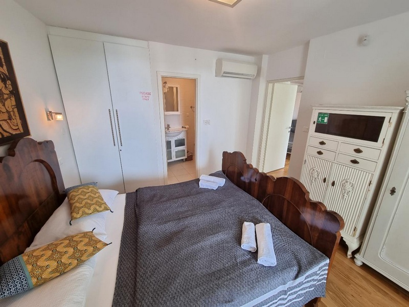 Klimatyzowana sypialnia.