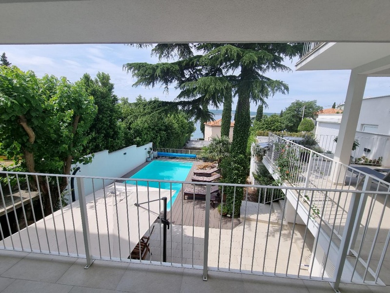 Taras z widokiem na morze - Nieruchomość H1781 w Chorwacji, Crikvenica.