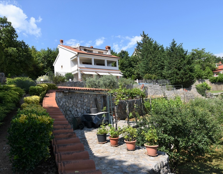 Na sprzedaż śródziemnomorska willa w pobliżu Opatiji w Chorwacji - Panorama Scouting Real Estate.