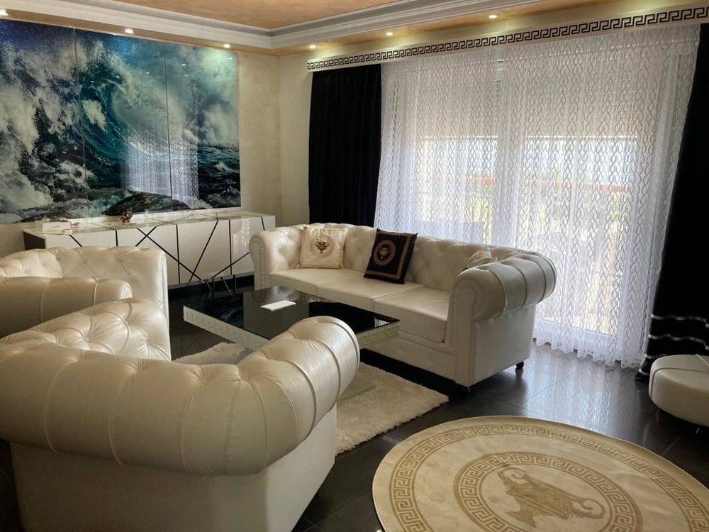 Wysokiej jakości salon w Chorwacji - Panorama Scouting.