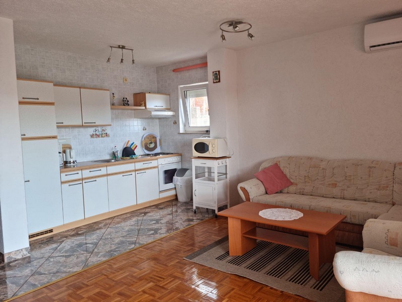 Klimatyzowana jadalnia w nieruchomości H1890, Novi Vinodolski.