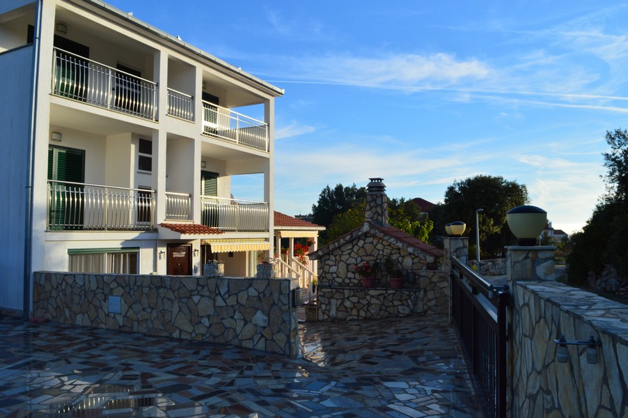 Sprzedam dom w Chorwacji, Środkowa Dalmacja, wyspa Ciovo Trogir - Panorama Scouting Immobilien H2070, cena zakupu: 1 200 000 EUR - zdjęcie 6