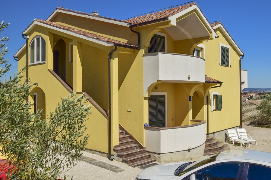 Kup dom w Chorwacji, Północna Dalmacja, Vodice - Panorama Scouting Immobilien H2204, cena zakupu: 750 000 EUR - Zdjęcie 3