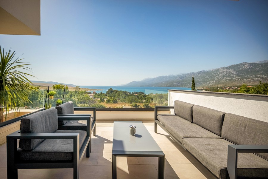 Nowe i nowoczesne nieruchomości w Chorwacji - Panorama Scouting H2313.